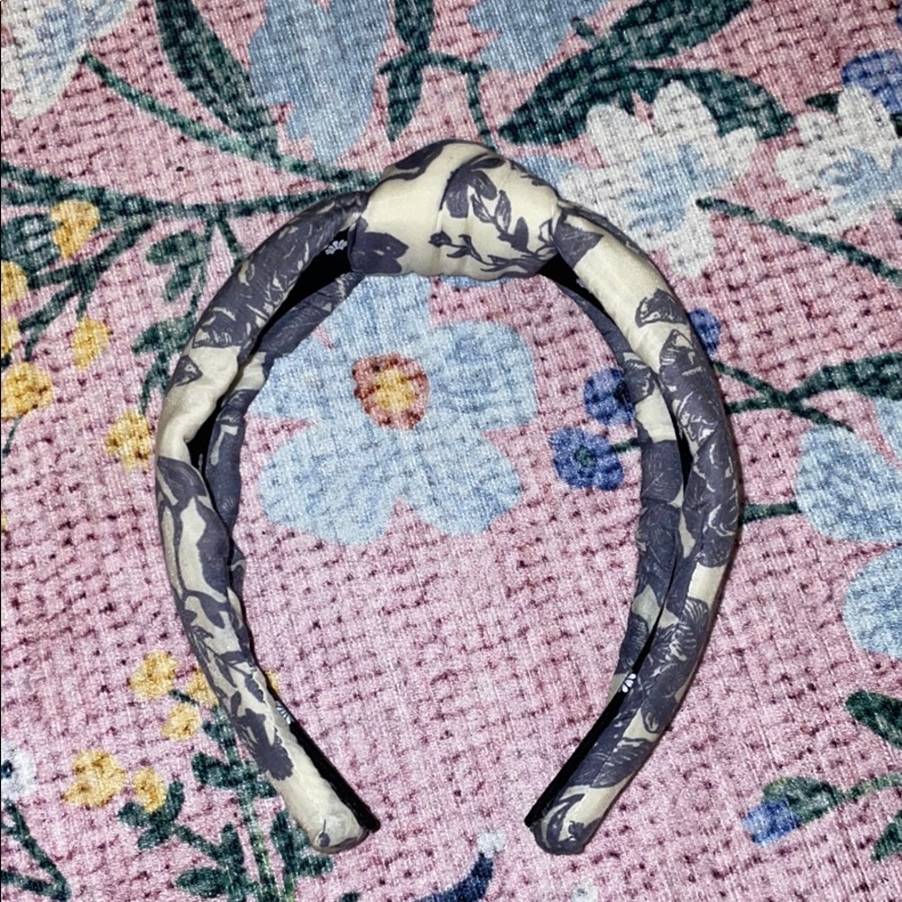 Lele Sadoughi x LOVESHACK fancy headband